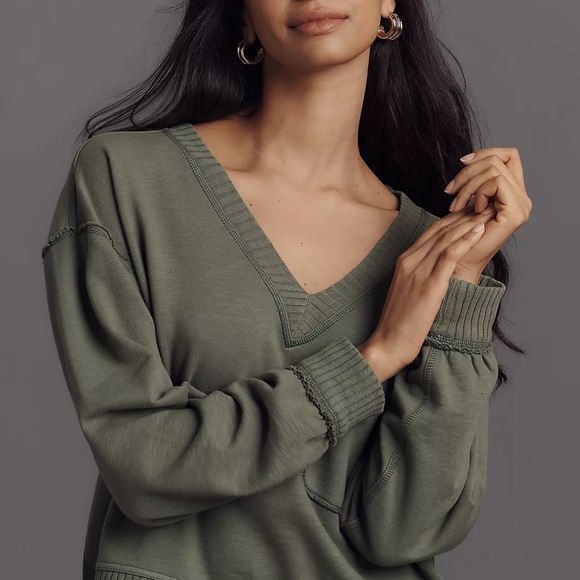 Pilcro V-Neck Front Pocket Pullover Knitted Top - Picture 1 of 3